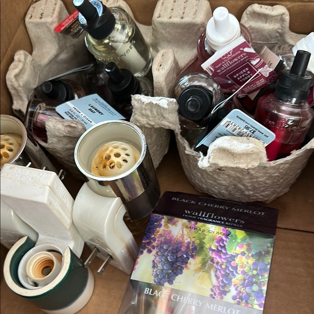 Bath & Body Works Fragrance and Wallflower Set - Black Cherry Merlot